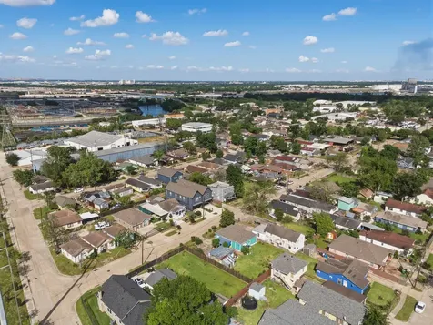 6610 Avenue S Houston TX 77011
