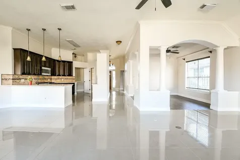 4111 Clubhollow Katy TX 77450
