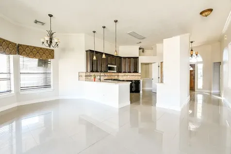 4111 Clubhollow Katy TX 77450