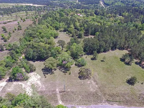 280-1 Waka Livingston TX 77351