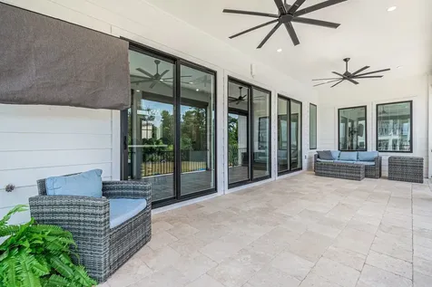 111 Seagull Path Point Blank TX 77364