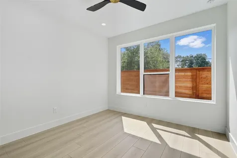 1906 Leath Street Dallas TX 75212