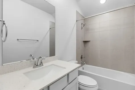 5115 Getty Lane Iowa Colony TX 77583
