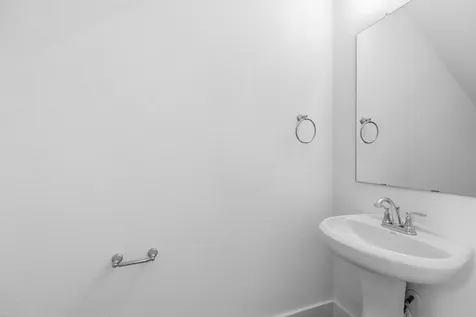 5115 Getty Lane Iowa Colony TX 77583