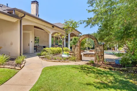 7120 Nottaway Drive Tyler TX 75703