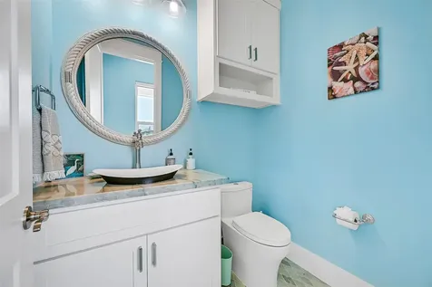 11391 Beachside Drive Galveston TX 77554