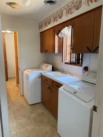 285 Meadowview Drive El Campo TX 77437