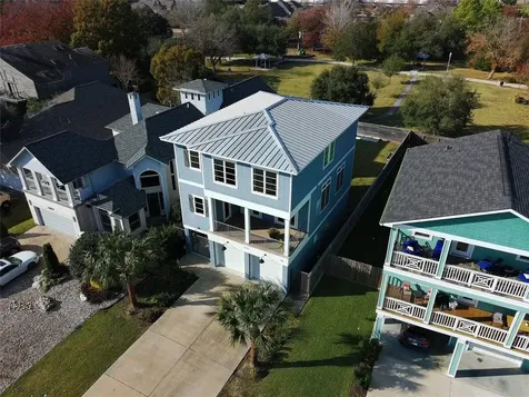 2461 Baycrest Drive Houston TX 77058