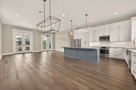 2461 Baycrest Drive Houston TX 77058