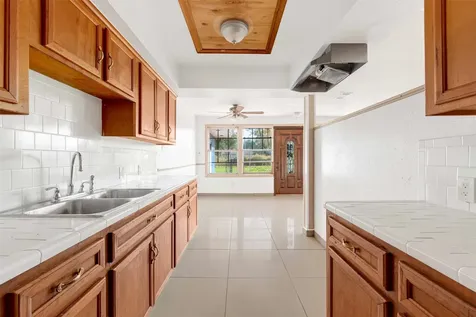7514 Glen Manor Drive Houston TX 77028