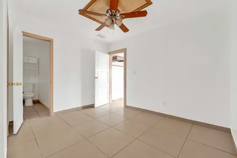 7514 Glen Manor Drive Houston TX 77028
