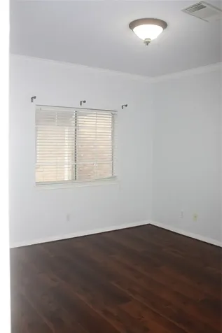 3206 E Park At Beverly Hills Houston TX 77057
