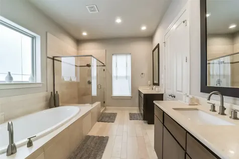 5715 Arabelle Lake Street Houston TX 77007