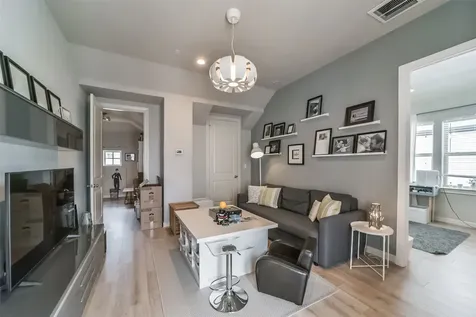 5715 Arabelle Lake Street Houston TX 77007