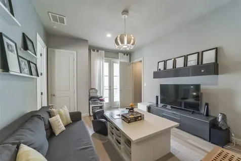 5715 Arabelle Lake Street Houston TX 77007