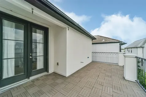 5715 Arabelle Lake Street Houston TX 77007