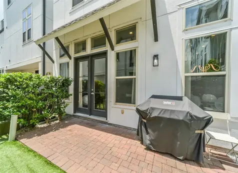 5715 Arabelle Lake Street Houston TX 77007