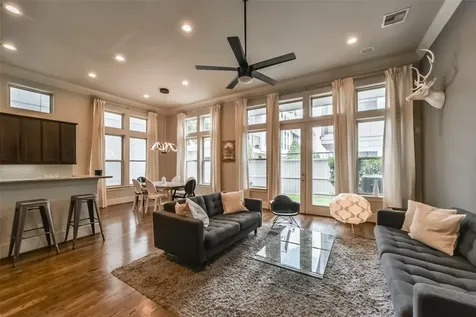 5715 Arabelle Lake Street Houston TX 77007