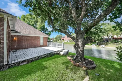 1123 Spinnaker Way Sugar Land TX 77498