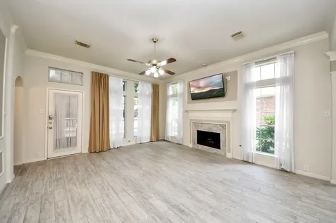 1123 Spinnaker Way Sugar Land TX 77498