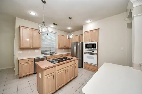 1123 Spinnaker Way Sugar Land TX 77498