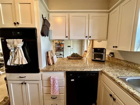 4108 Crescent Drive Bay City TX 77414