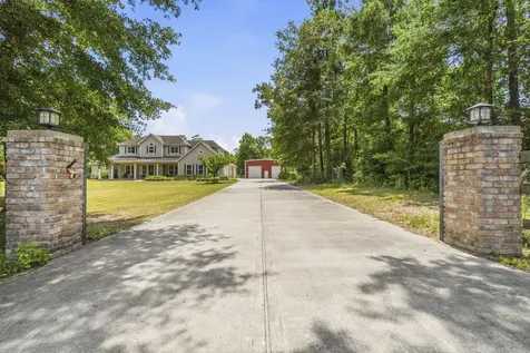 2149 Pine Acres Drive Conroe TX 77384