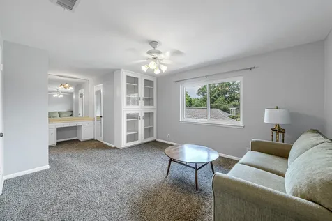 201 Hillcrest Drive Richmond TX 77469