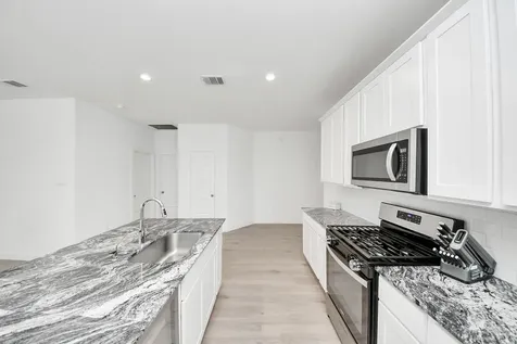 4946 Pine Haven Lane Fresno TX 77545