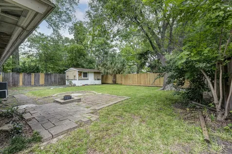 4626 Evergreen Street Bellaire TX 77401