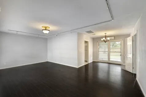 4626 Evergreen Street Bellaire TX 77401