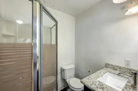 4626 Evergreen Street Bellaire TX 77401