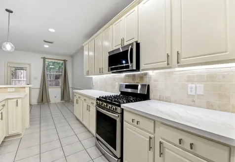 78 N Camellia Grove Circle The Woodlands TX 77382