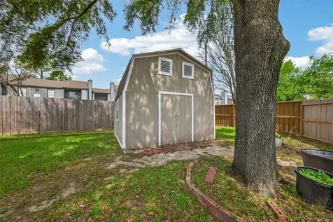 13918 Whispertrail Court Houston TX 77014