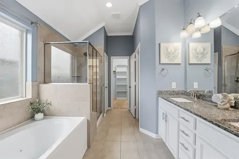 4310 Bearberry Avenue Baytown TX 77521