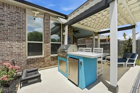 4310 Bearberry Avenue Baytown TX 77521