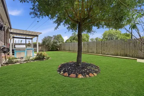 4310 Bearberry Avenue Baytown TX 77521