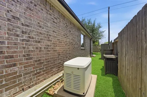 4310 Bearberry Avenue Baytown TX 77521