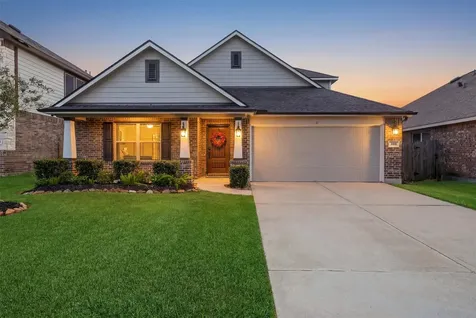 4310 Bearberry Avenue Baytown TX 77521