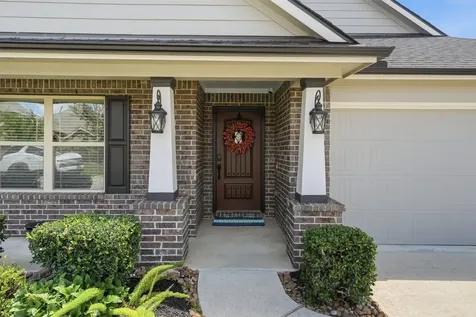 4310 Bearberry Avenue Baytown TX 77521