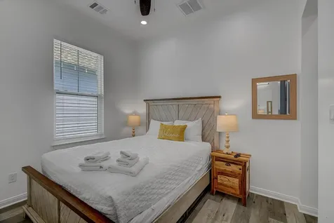 2311 67th Street Galveston TX 77551
