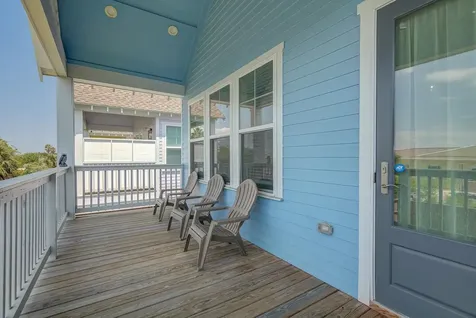 2311 67th Street Galveston TX 77551