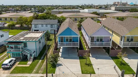 2311 67th Street Galveston TX 77551