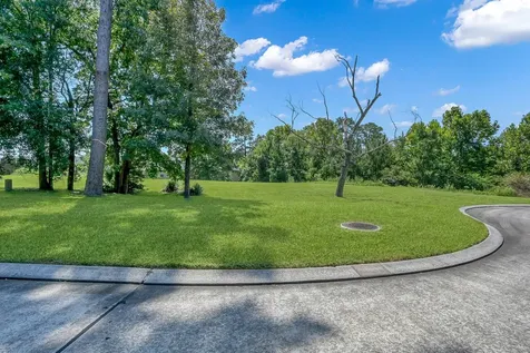2400 Bramlet Drive Conroe TX 77304