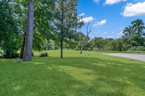2400 Bramlet Drive Conroe TX 77304