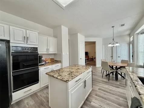 2 Twin Feather Place The Woodlands TX 77381