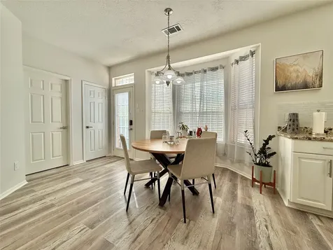 2 Twin Feather Place The Woodlands TX 77381