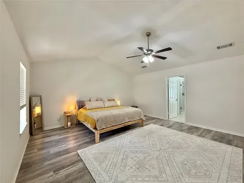 2 Twin Feather Place The Woodlands TX 77381