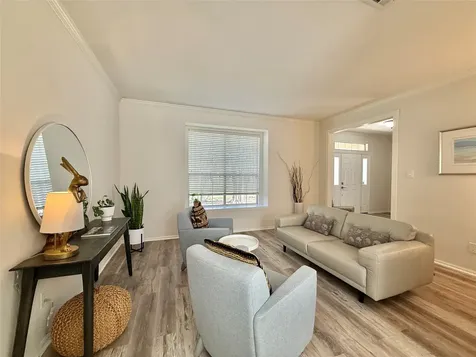 2 Twin Feather Place The Woodlands TX 77381