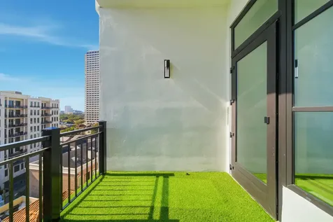 2323 San Felipe Street 803 Houston TX 77019